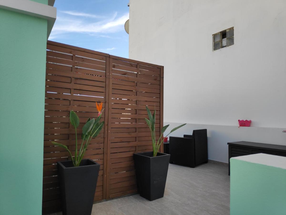 Вилла The Old Town House By Freetimealgarve Фару Экстерьер фото